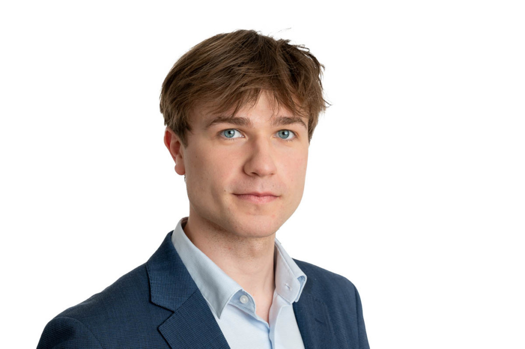 Mattia Kirchler, LL.M. | Notariatskandidat Mattia Kirchler, LL.M. | Notariatskandidat